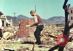 Immagine di Il popolo giapponese Hiroshima Giappone, 1946, secondo 44 filmato di repertorio 65675060722