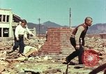 Immagine di Il popolo giapponese Hiroshima Giappone, 1946, secondo 50 filmato di repertorio 65675060722