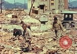 Immagine di Il popolo giapponese Hiroshima Giappone, 1946, secondo 62 filmato di repertorio 65675060722