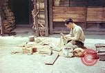 Standbild japanische Arbeiter Kyoto Japan, 1946, aus Sekunde 20 historischem Filmmaterial Videoclip 65675060731