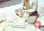 Standbild japanische Arbeiter Kyoto Japan, 1946, aus Sekunde 29 historischem Filmmaterial Videoclip 65675060731