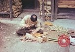 Standbild japanische Arbeiter Kyoto Japan, 1946, aus Sekunde 40 historischem Filmmaterial Videoclip 65675060731