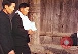 Standbild Trauerzug Nagasaki Japan, 1946, aus Sekunde 12 historischem Filmmaterial Videoclip 65675060733
