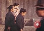 Standbild Trauerzug Nagasaki Japan, 1946, aus Sekunde 21 historischem Filmmaterial Videoclip 65675060733
