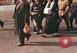 Standbild Trauerzug Nagasaki Japan, 1946, aus Sekunde 35 historischem Filmmaterial Videoclip 65675060733