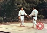 Standbild Judo Übung Japan, 1946, aus Sekunde 4 historischem Filmmaterial Videoclip 65675060737