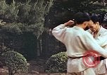 Standbild Judo Übung Japan, 1946, aus Sekunde 49 historischem Filmmaterial Videoclip 65675060737