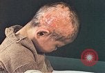 Immagine di Ragazzo giapponese Nagasaki Giappone, 1946, secondo 7 filmato di repertorio 65675060756
