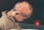 Immagine di Ragazzo giapponese Nagasaki Giappone, 1946, secondo 9 filmato di repertorio 65675060756