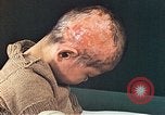 Immagine di Ragazzo giapponese Nagasaki Giappone, 1946, secondo 17 filmato di repertorio 65675060756