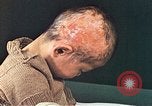 Immagine di Ragazzo giapponese Nagasaki Giappone, 1946, secondo 19 filmato di repertorio 65675060756