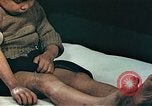 Immagine di Ragazzo giapponese Nagasaki Giappone, 1946, secondo 43 filmato di repertorio 65675060756