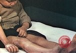 Immagine di Ragazzo giapponese Nagasaki Giappone, 1946, secondo 47 filmato di repertorio 65675060756