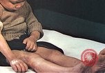 Immagine di Ragazzo giapponese Nagasaki Giappone, 1946, secondo 50 filmato di repertorio 65675060756