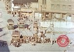 Standbild Kyoto Bahnhof Kyoto Japan, 1946, aus Sekunde 62 historischem Filmmaterial Videoclip 65675060762