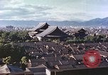 Immagine di Higashi Honganji tempio buddista Kyoto in Giappone, 1946, secondo 8 filmato di repertorio 65675060763