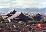 Immagine di Higashi Honganji tempio buddista Kyoto in Giappone, 1946, secondo 29 filmato di repertorio 65675060763