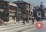 Immagine di Shijo Street Kyoto in Giappone, 1946, secondo 42 filmato di repertorio 65675060764