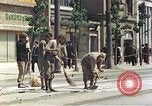 Immagine di Shijo Street Kyoto in Giappone, 1946, secondo 44 filmato di repertorio 65675060764