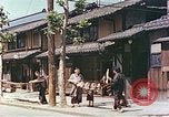 Immagine di Shijo Street Kyoto in Giappone, 1946, secondo 50 filmato di repertorio 65675060764
