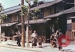 Immagine di Shijo Street Kyoto in Giappone, 1946, secondo 51 filmato di repertorio 65675060764