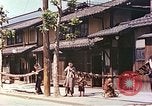 Immagine di Shijo Street Kyoto in Giappone, 1946, secondo 58 filmato di repertorio 65675060764