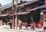 Immagine di Shijo Street Kyoto in Giappone, 1946, secondo 62 filmato di repertorio 65675060764