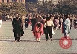 Immagine di Il popolo giapponese Tokyo Giappone, 1946, secondo 21 filmato di repertorio 65675060767