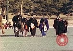 Immagine di Il popolo giapponese Tokyo Giappone, 1946, secondo 33 filmato di repertorio 65675060767