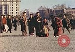 Immagine di Il popolo giapponese Tokyo Giappone, 1946, secondo 43 filmato di repertorio 65675060767