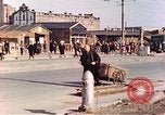 Immagine di Il popolo giapponese Tokyo Giappone, 1946, secondo 48 filmato di repertorio 65675060768