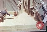 Immagine di American cargo Kobe Giappone, 1946, secondo 57 filmato di repertorio 65675060783