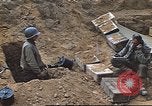Standbild 1 Division Soldaten Afrika, 1942, aus Sekunde 50 historischem Filmmaterial Videoclip 65675060786