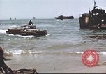 Standbild Vereinigten Staaten Truppen Gela Sizilien Italien, 1943, aus Sekunde 16 historischem Filmmaterial Videoclip 65675060797