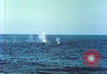Standbild USA Destroyer Escort Salerno Italien, 1943, aus Sekunde 24 historischem Filmmaterial Videoclip 65675060811