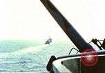 Standbild USA Destroyer Escort Salerno Italien, 1943, aus Sekunde 43 historischem Filmmaterial Videoclip 65675060811
