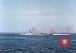 Immagine di Stati Uniti distruttore Salerno Italia, 1943, secondo 15 filmato di repertorio 65675060814