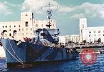 Standbild italienische Kriegsschiffe Taranto Italien, 1943, aus Sekunde 4 historischem Filmmaterial Videoclip 65675060815