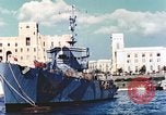 Standbild italienische Kriegsschiffe Taranto Italien, 1943, aus Sekunde 5 historischem Filmmaterial Videoclip 65675060815
