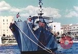 Standbild italienische Kriegsschiffe Taranto Italien, 1943, aus Sekunde 10 historischem Filmmaterial Videoclip 65675060815