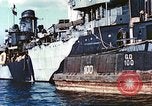 Standbild italienische Kriegsschiffe Taranto Italien, 1943, aus Sekunde 54 historischem Filmmaterial Videoclip 65675060815