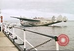 Standbild Pan American California Clipper Flugboot landet und Docks Philippinen, 1941, aus Sekunde 58 historischem Filmmaterial Videoclip 65675060830