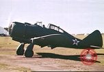 Image US Army 17e Escadron de Poursuite P-35 avions et un B-17 Philippines, 1941, de la seconde 5 séquences d'archives historiques vidéo 65675060831
