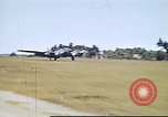 Image US Army 17e Escadron de Poursuite P-35 avions et un B-17 Philippines, 1941, de la seconde 57 séquences d'archives historiques vidéo 65675060831