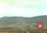 Standbild USA Lkws China, 1941, aus Sekunde 30 historischem Filmmaterial Videoclip 65675060837