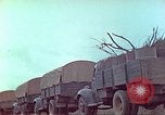 Standbild USA Lkws China, 1941, aus Sekunde 52 historischem Filmmaterial Videoclip 65675060837