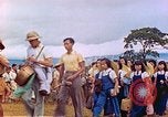 Standbild chinesische Studenten Paoshan China, 1941, aus Sekunde 40 historischem Filmmaterial Videoclip 65675060842
