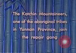 Standbild Katchin Bergsteiger Paoshan China, 1941, aus Sekunde 33 historischem Filmmaterial Videoclip 65675060843