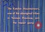 Standbild Katchin Bergsteiger Paoshan China, 1941, aus Sekunde 39 historischem Filmmaterial Videoclip 65675060843