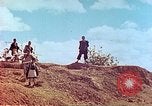 Standbild Katchin Bergsteiger Paoshan China, 1941, aus Sekunde 58 historischem Filmmaterial Videoclip 65675060843